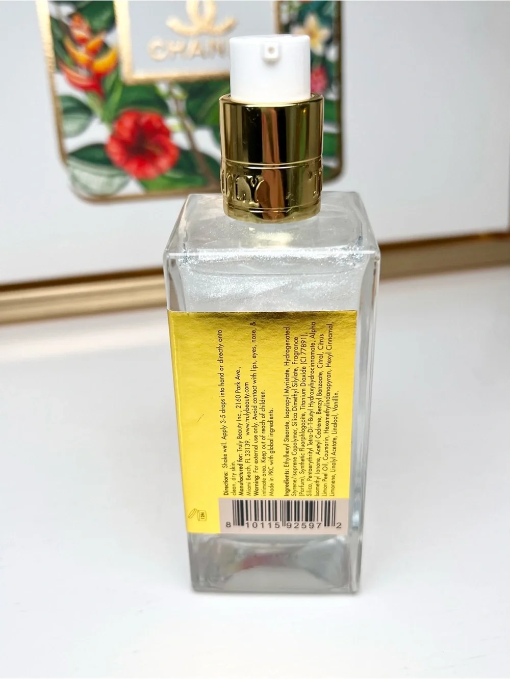 Truly Pixie Dust Shimmer + Glow Luxury Body Serum (3.1 fl oz / 90 ml) - Picture 4 of 4